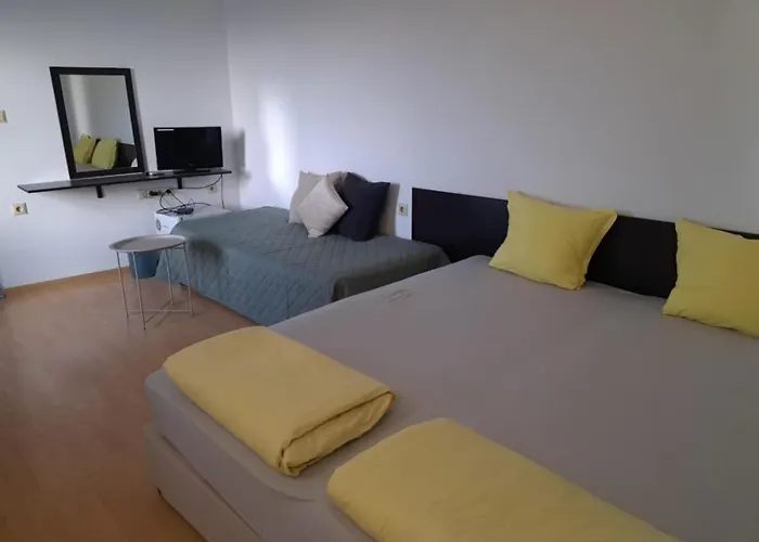 Хотел Rodopska House 2*