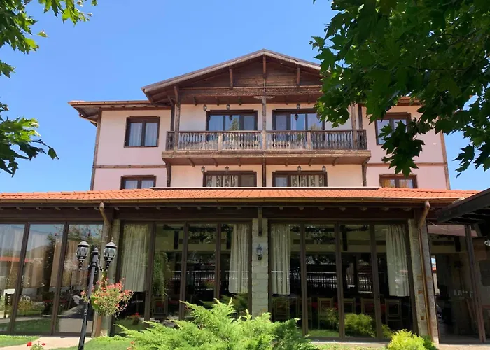 Хотел Rodopska House 2*